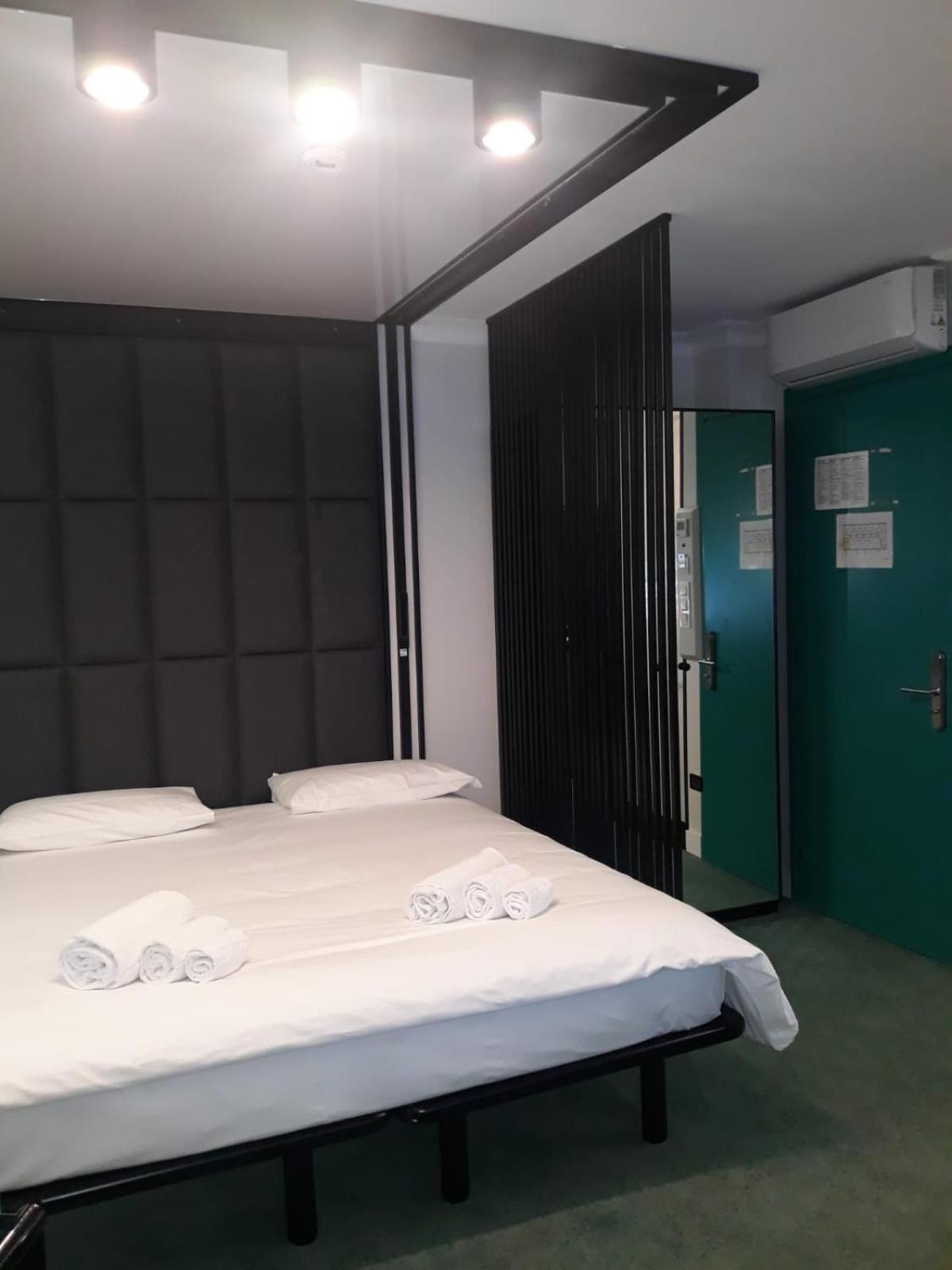 Hotel Celis 바르치스 외부 사진