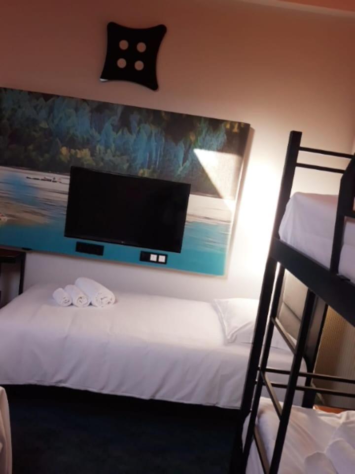 Hotel Celis 바르치스 외부 사진