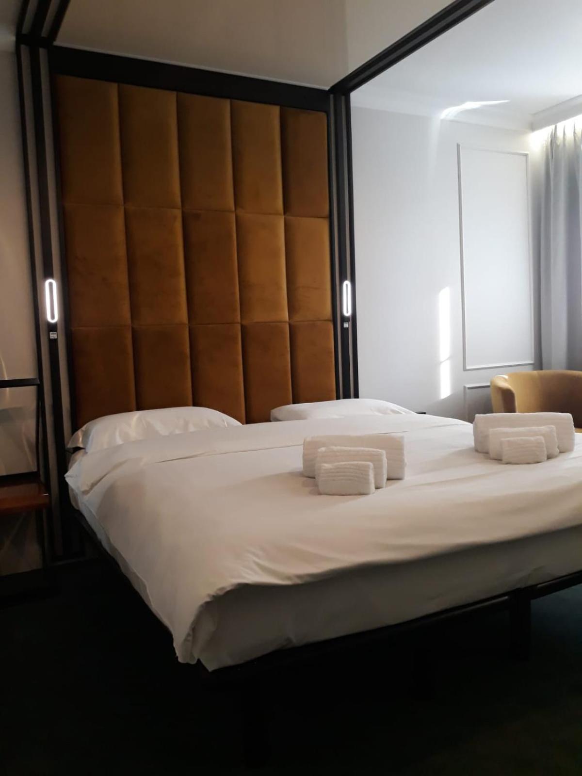 Hotel Celis 바르치스 외부 사진